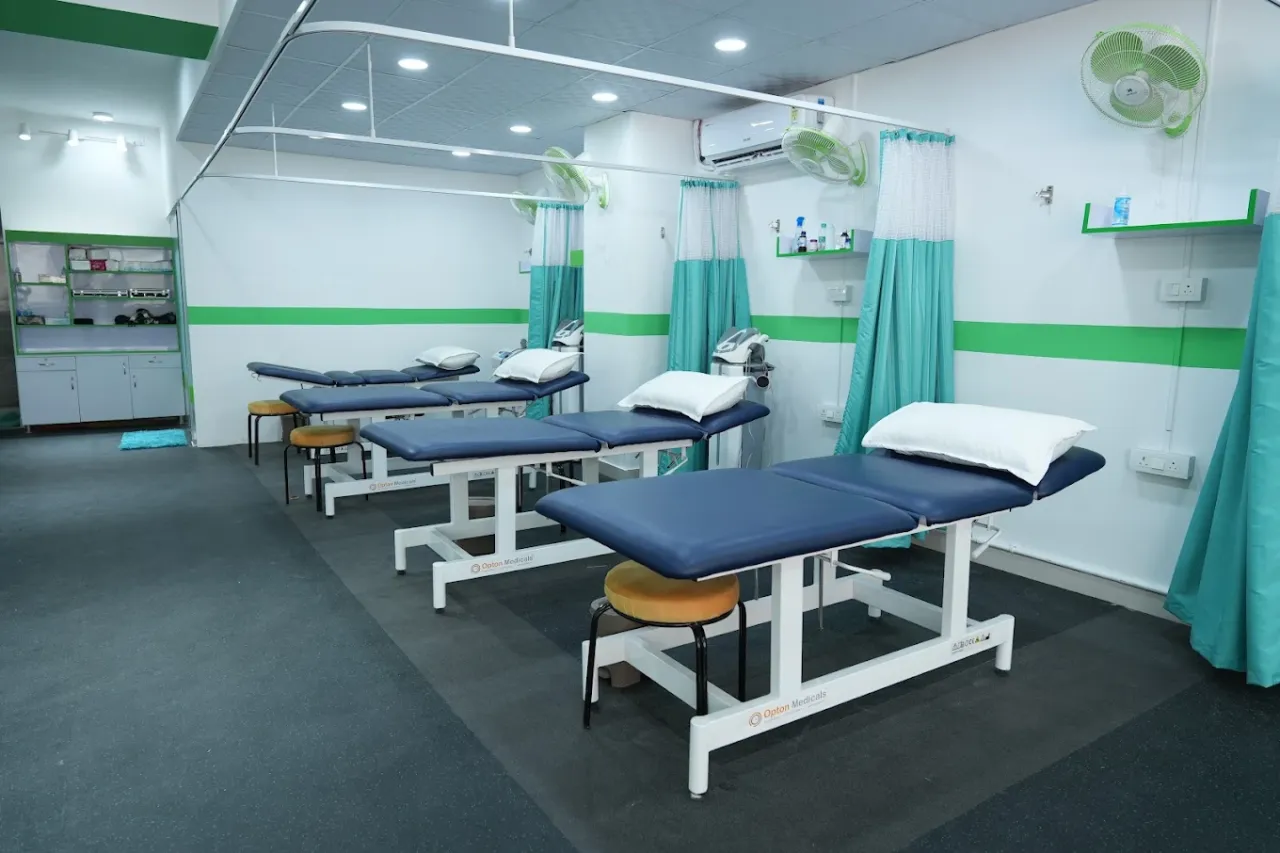 CB Physiotherapy Vasant Kunj - Advanced Ortho, Spine & Sports Rehab Center