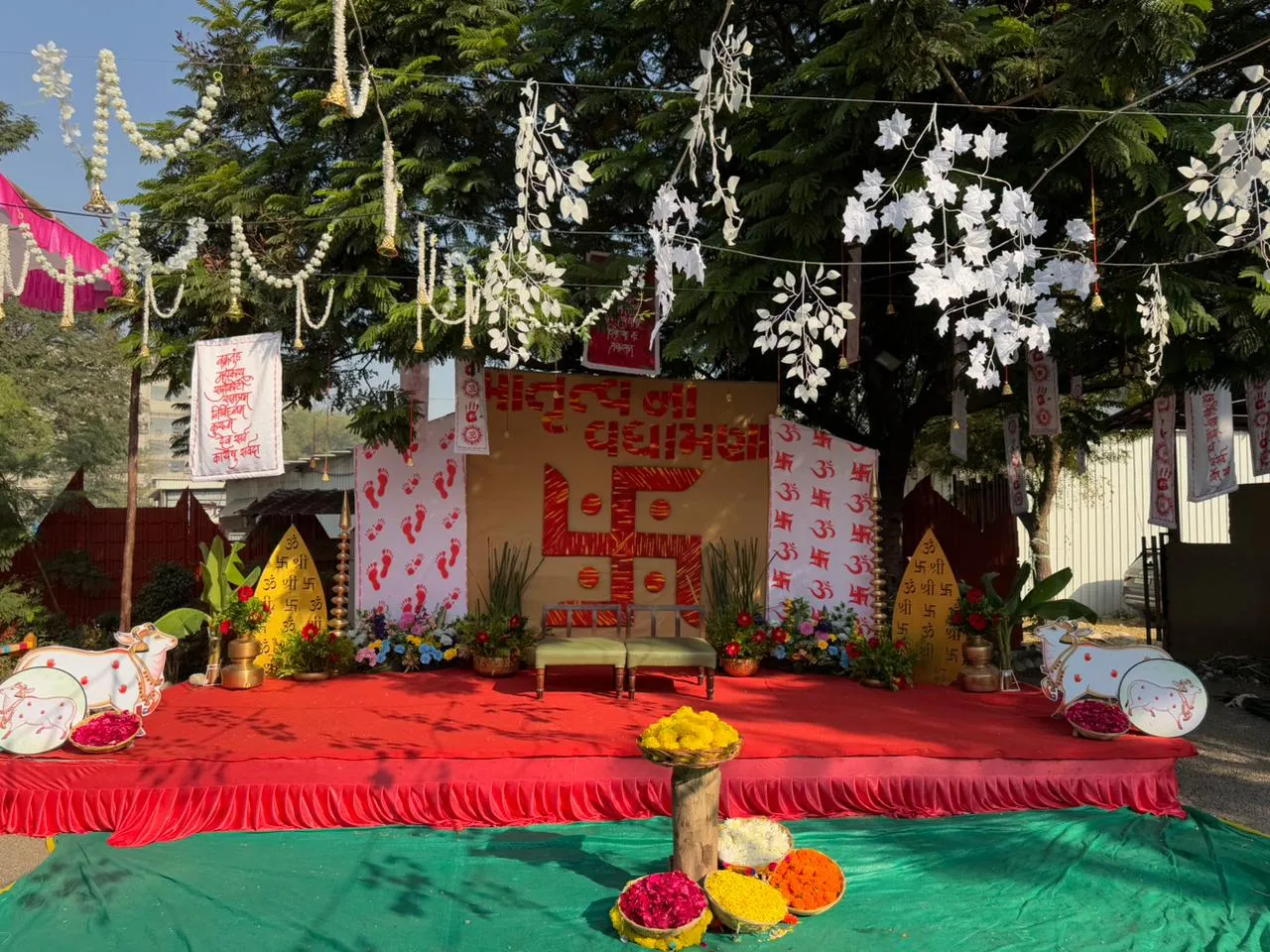 Flowdec Decor by SJ | Professional Wedding, Party & Event Decoration Services