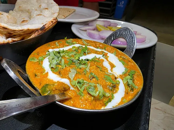 The Meeting Ground Restaurant & Café Gondal | Gujarati & International Cuisine