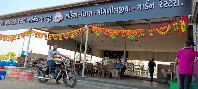 The Grand Khodiyar Restaurant | Top Dining & Multicuisine Restaurant in Gondal