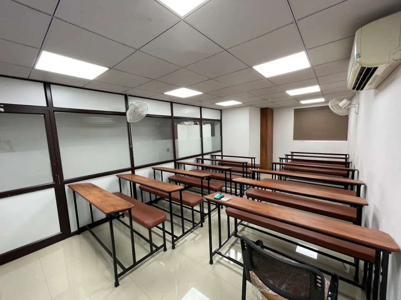 Career Launcher Rajkot - Best CAT, CLAT & Entrance Exam Coaching Institute