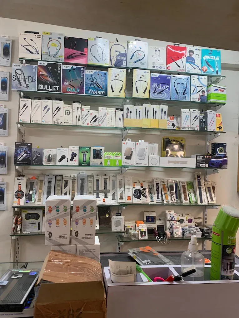 Murlidhar Mobile – Top Mobile Repair & Accessories Shop in Gondal