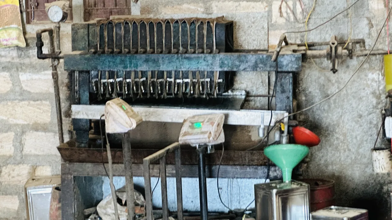 OIL MILL MACHINES