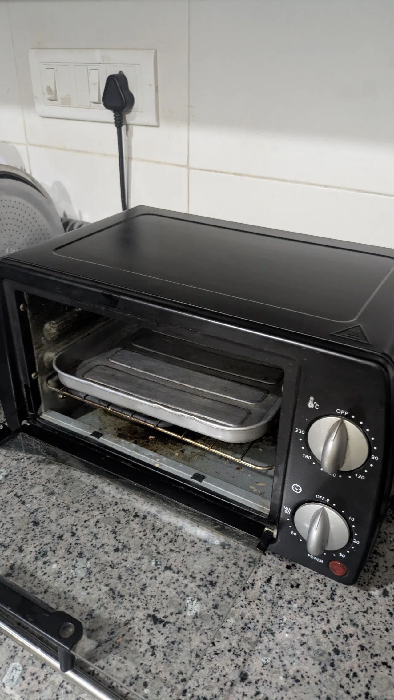 OVEN TOASTER