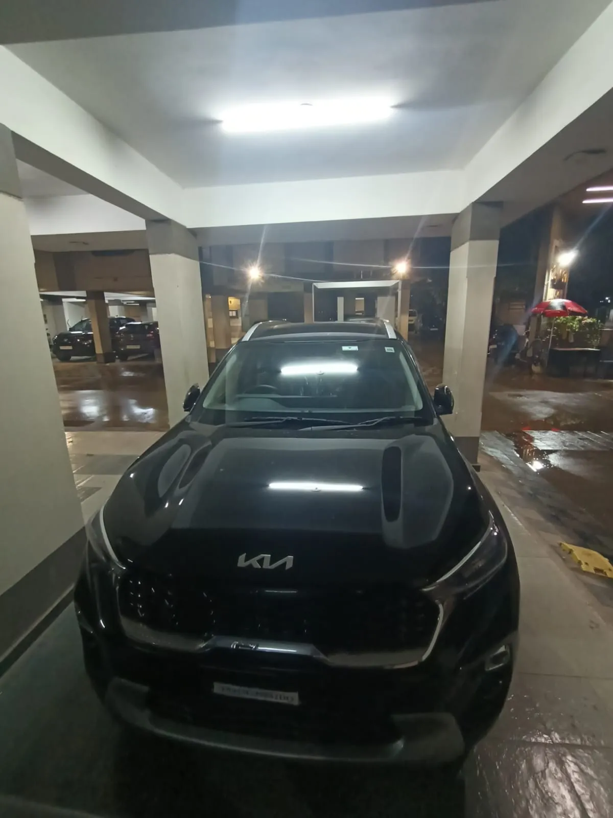 Kia sonet 2023 model (HTX plus) Diesel Travelled only 18,500 KM