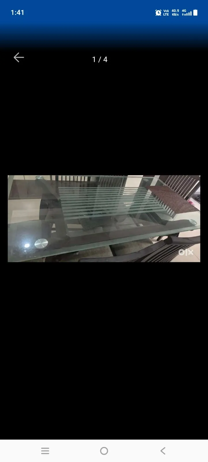 Glass 6 Seaters Dining Table