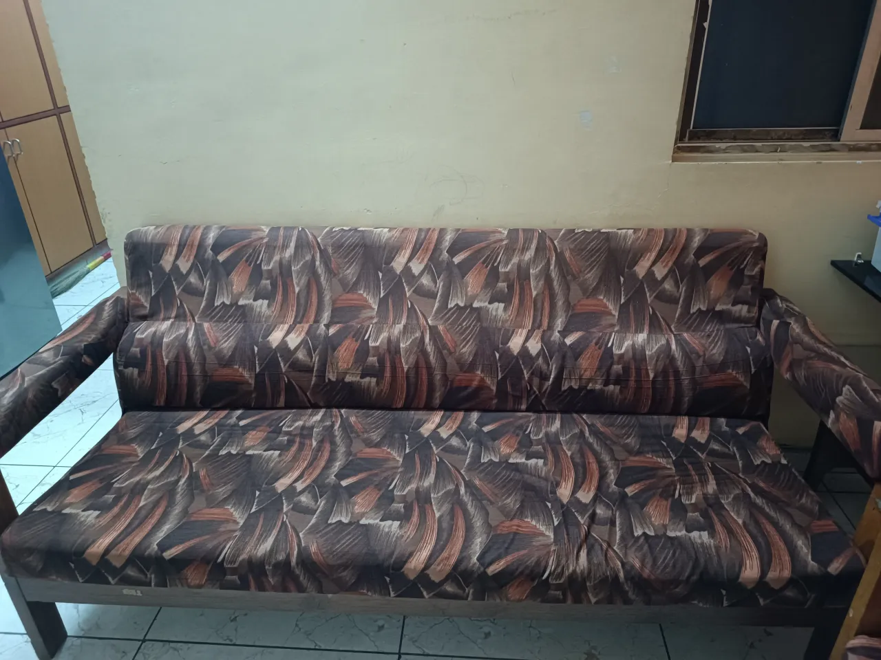 Sofa set for sale