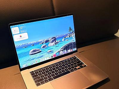 Apple MacBook Pro 2019-20