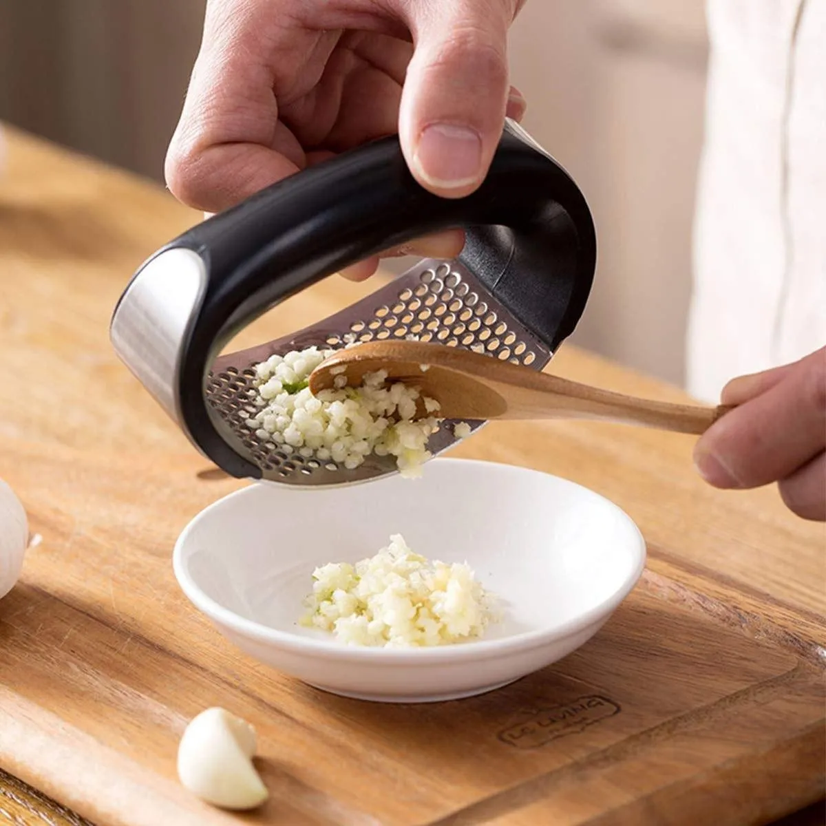 Steel Garlic Press with handle