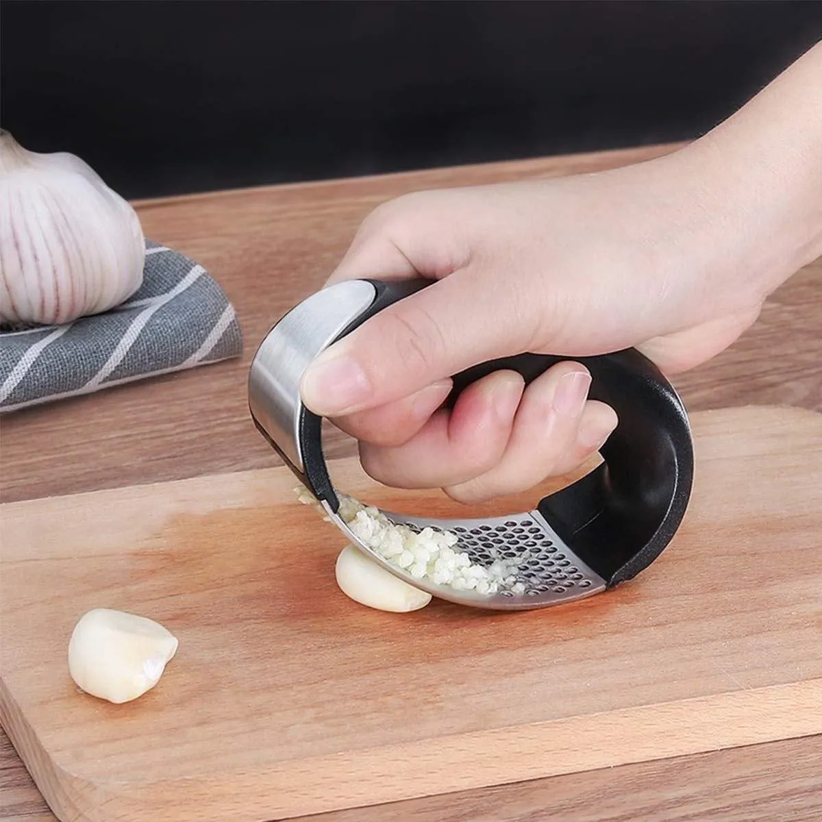 Steel Garlic Press with handle