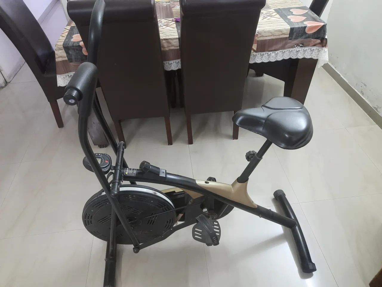 Static exercise cycle