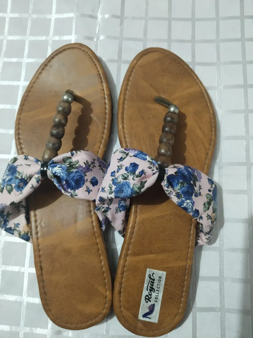 Ladies foot wear