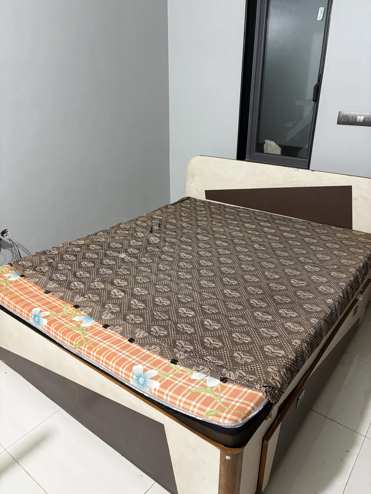 Double bed