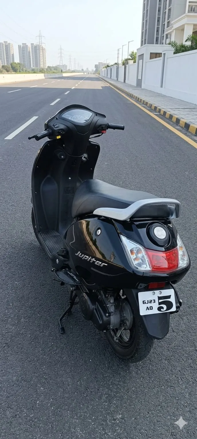 TVS JUPITER