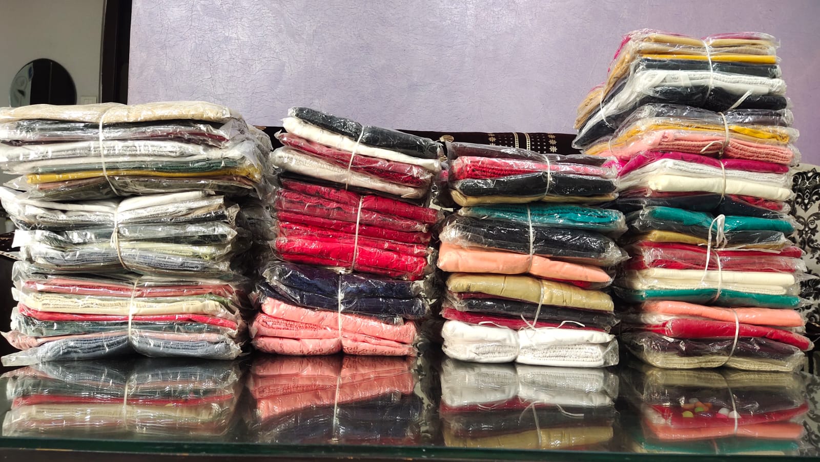 WHOLESALE WESTERN LADIES WEAR.