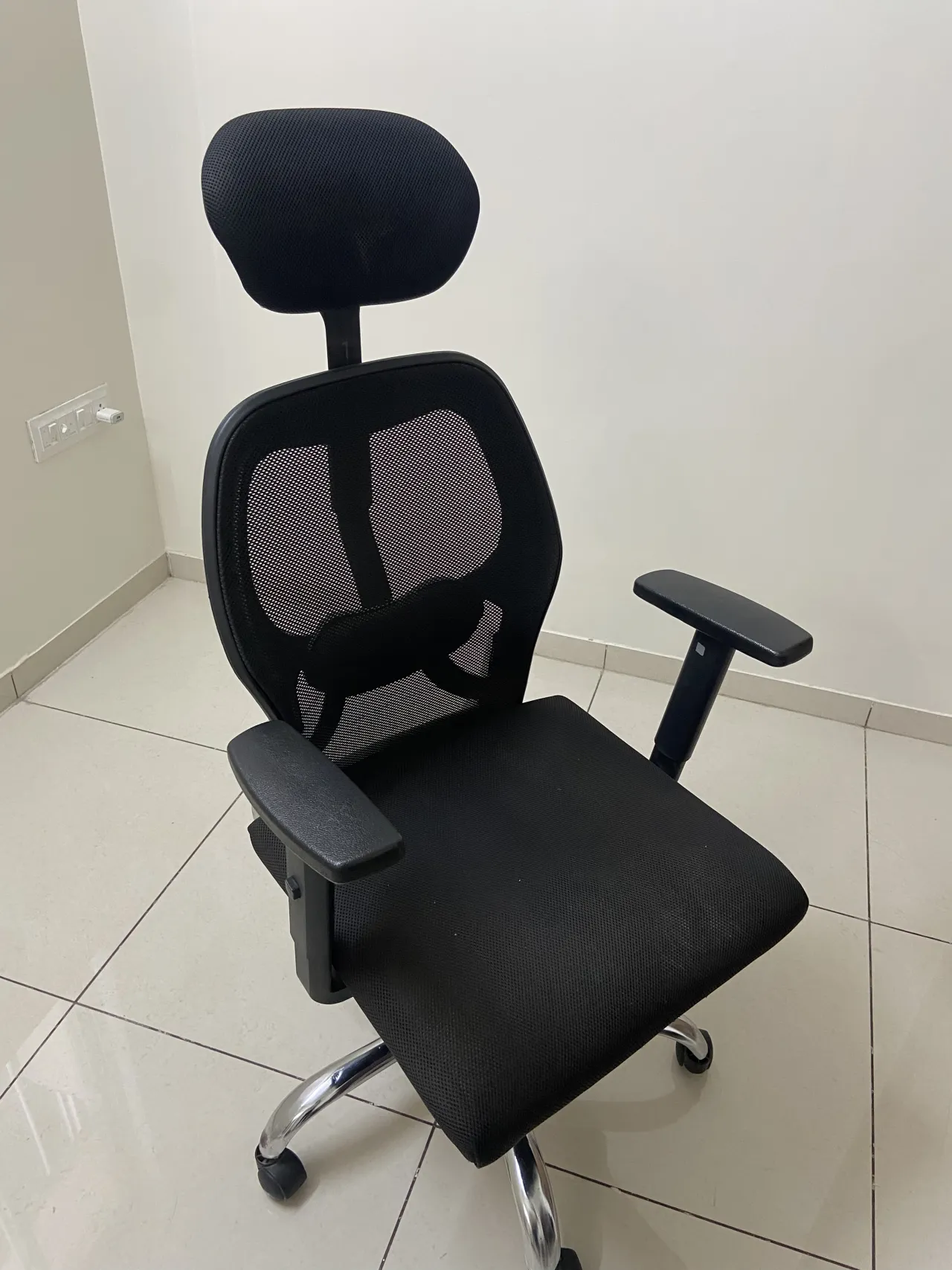 Office Chair with Adjustable Headrest & Armrests