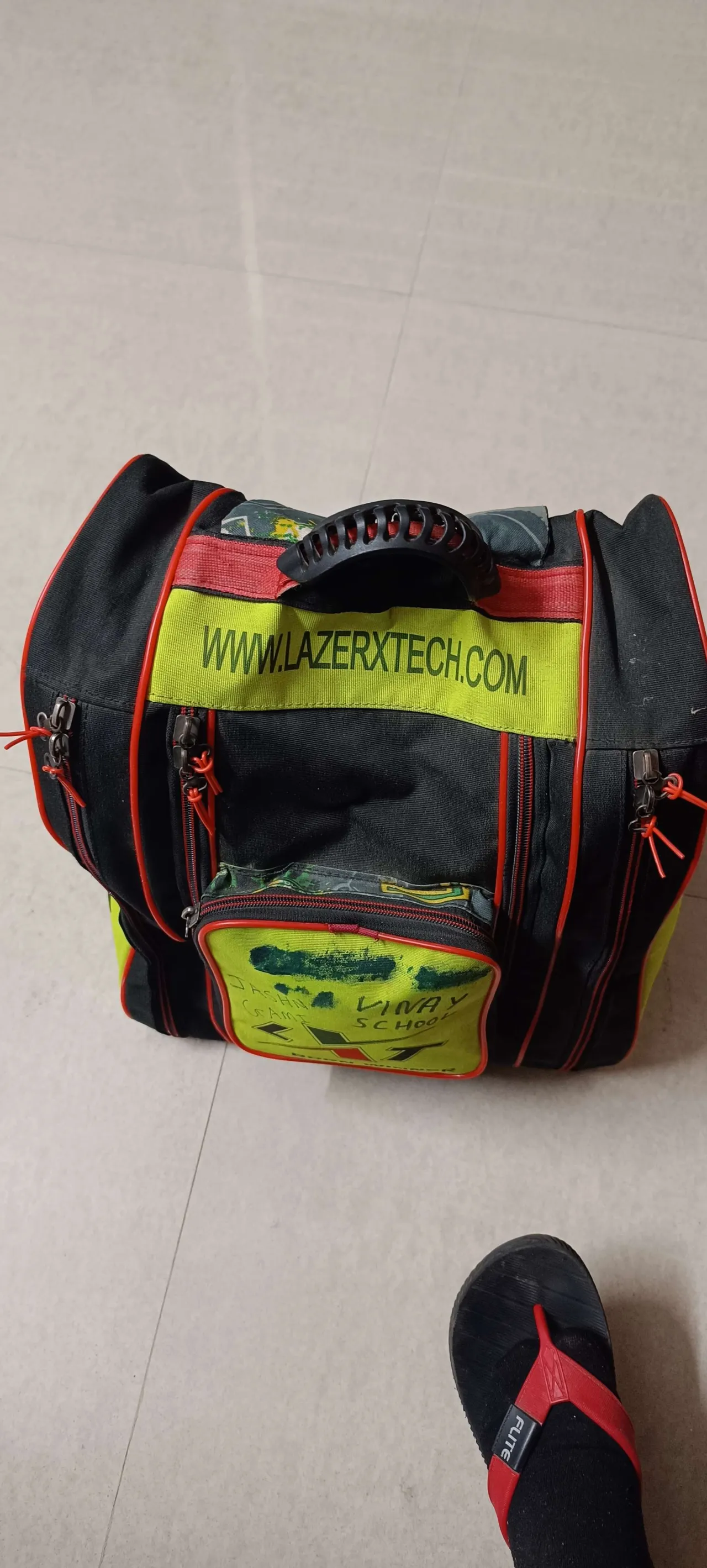 LXT company, professional wheel sketting with bag