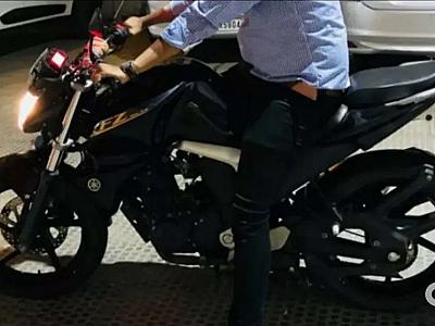 YAMAHA FZ/V2.0 VERSION (Well-Maintained Yamaha FZ V2.0 (Black, 2015) – Low Mileage, Single Owner)