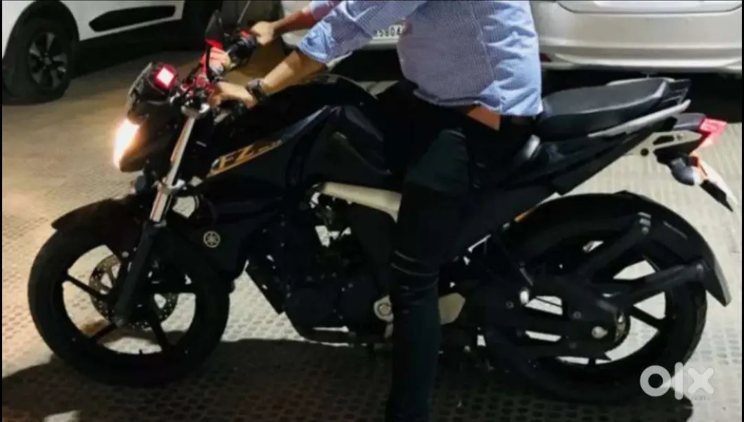 YAMAHA FZ/V2.0 VERSION (Well-Maintained Yamaha FZ V2.0 (Black, 2015) – Low Mileage, Single Owner)