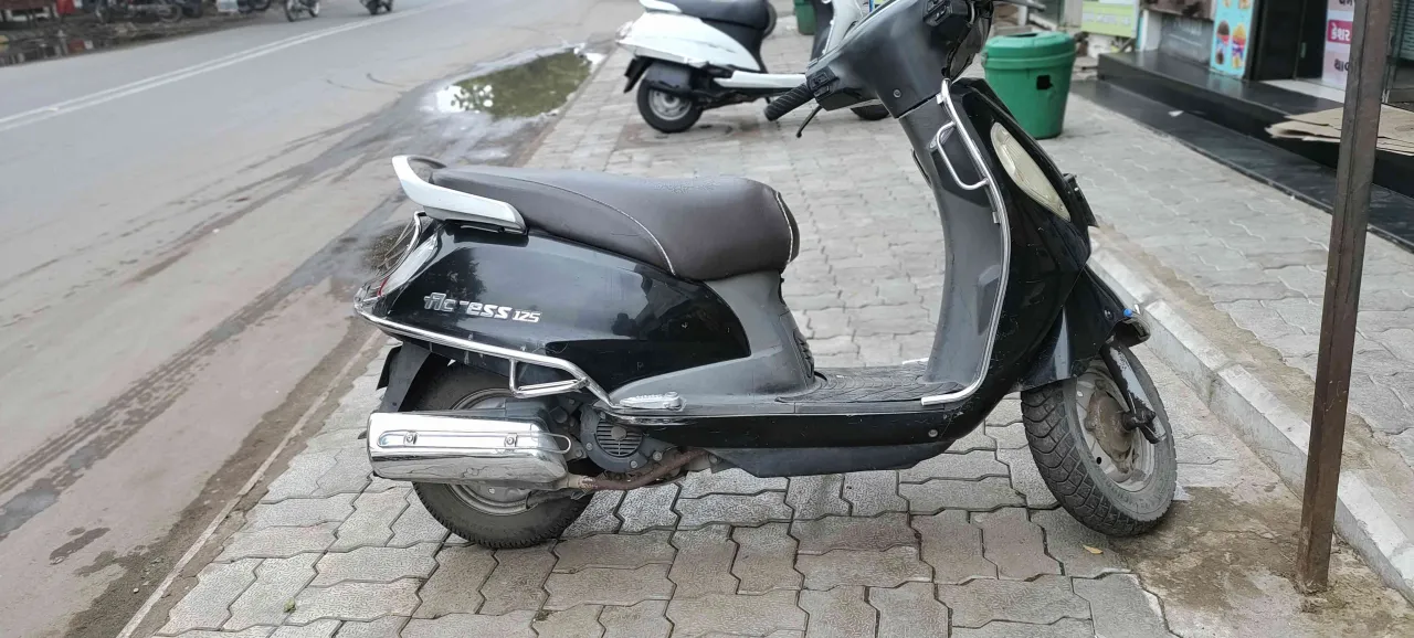 Suzuki access 125 2014 prise 21000