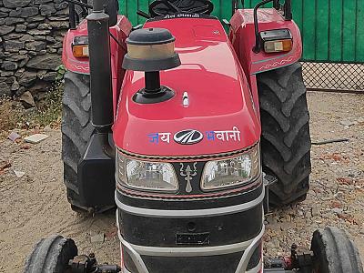 Mahendra yuvo 575 DI