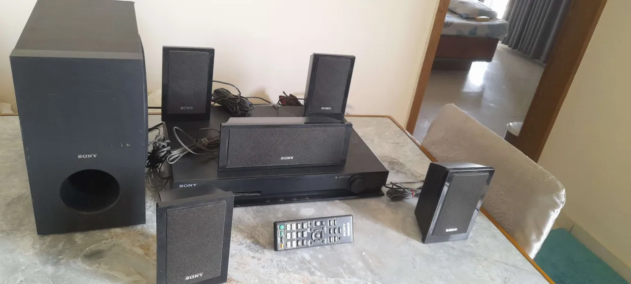 5.1 Sony Home theater