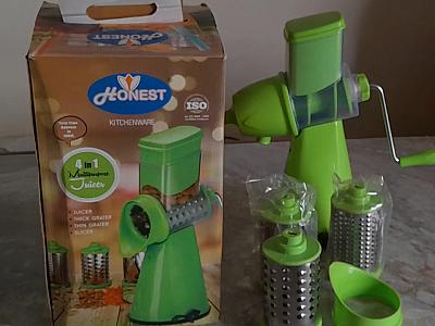 Honest juicer