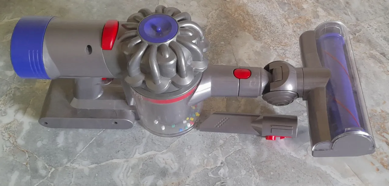 Dayson toy vaccum cleaner