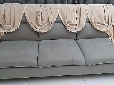 Assorted Window Curtains.