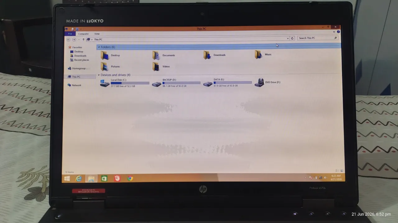 HP laptop i5 display 16.5 inch