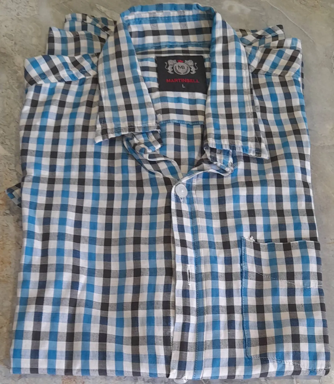 Used assorted Men's shirts.