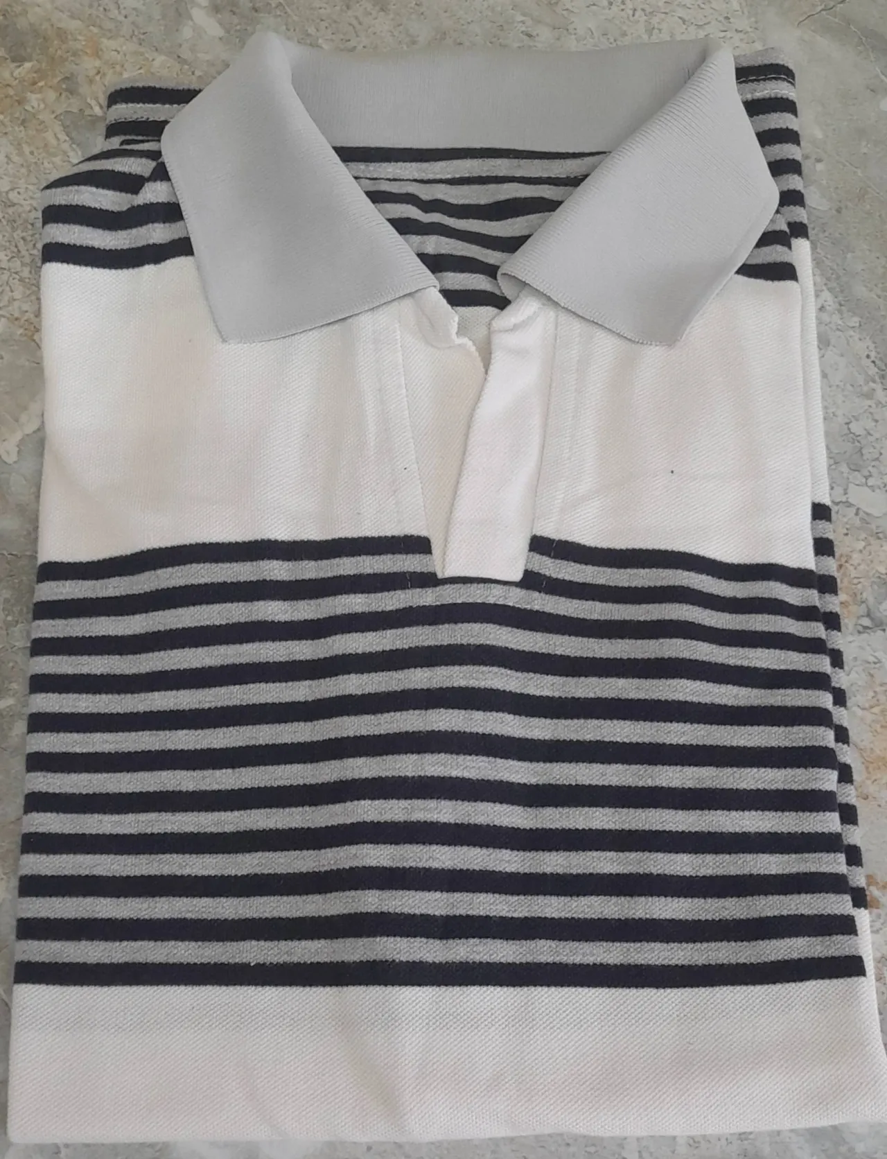 10 Men's tshirt