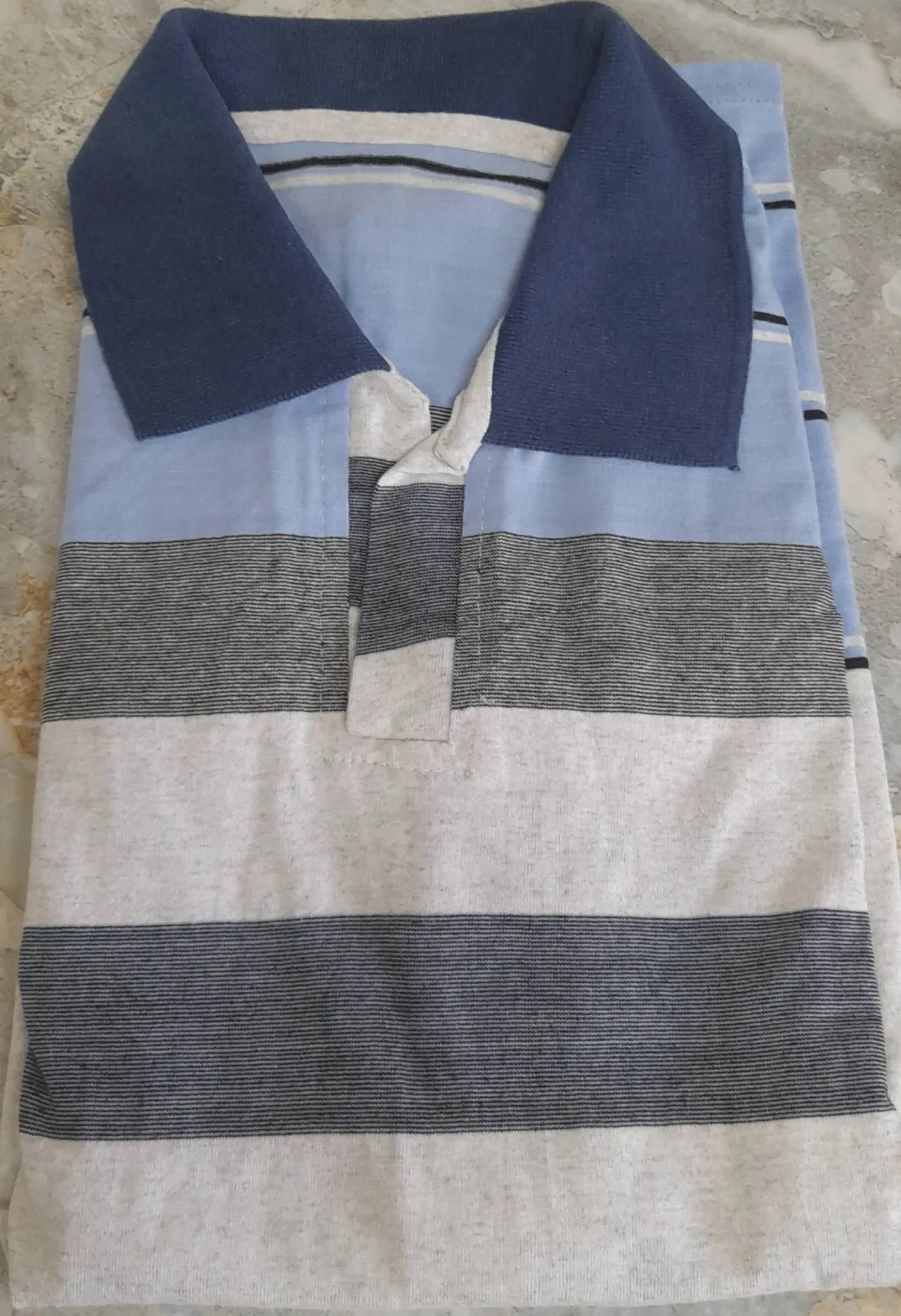 10 Men's tshirt