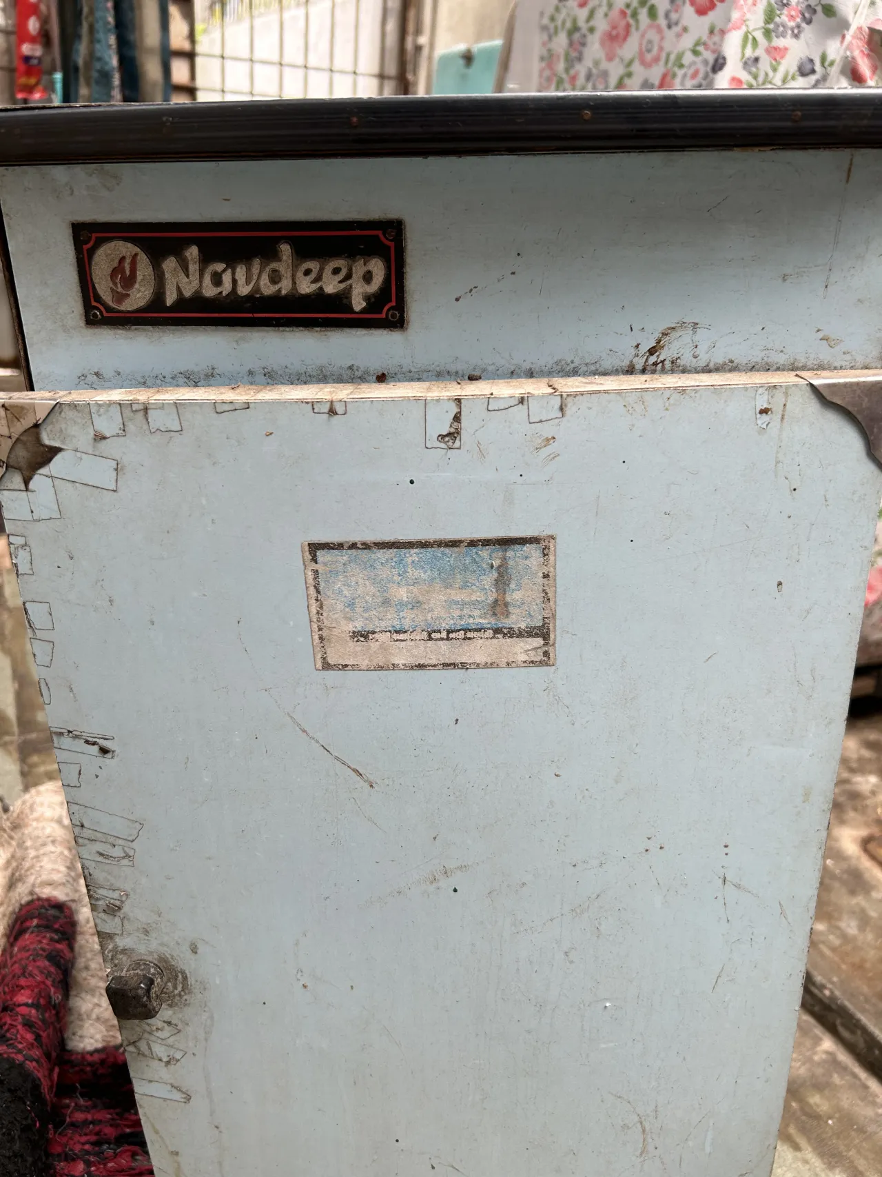 ઘરઘંટી ગીતા જંબો અને ઘરઘંટી નવદીપ કટર વાળી