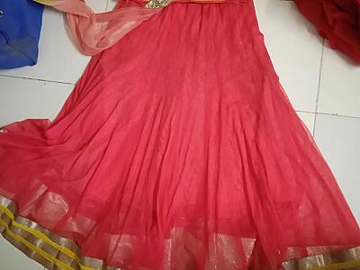 1 pese tredisanal chaniya choli frock