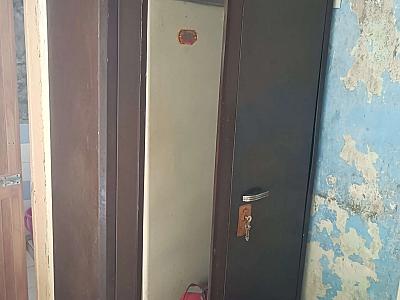 Iron wardrobe