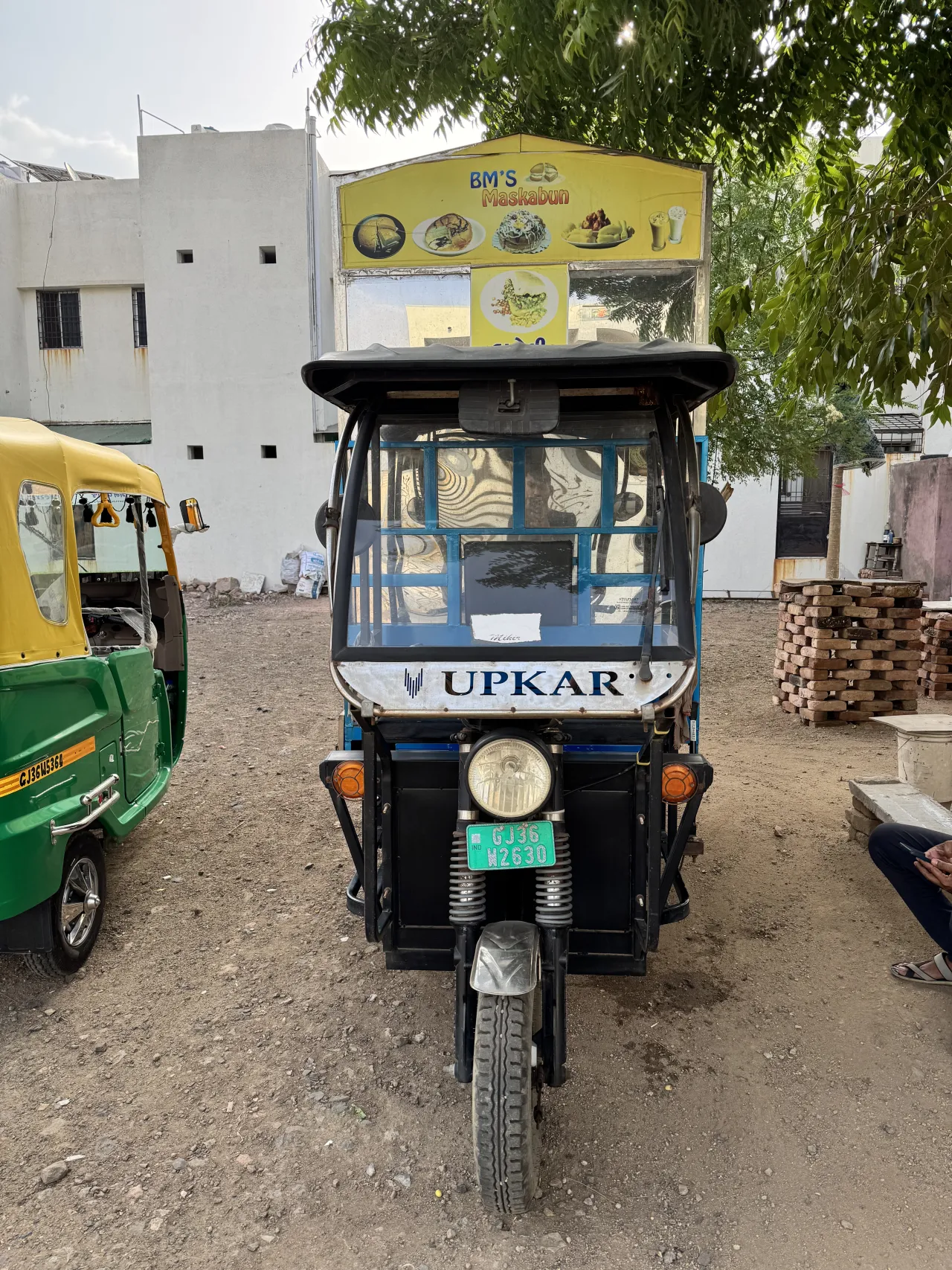 UPKAR EV RIKSHA