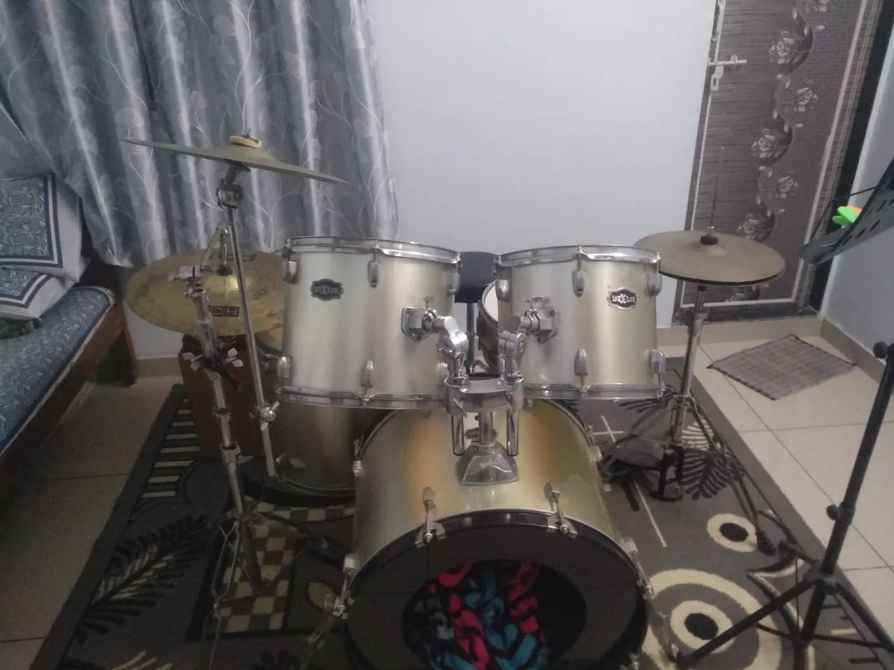 Drum set with covers