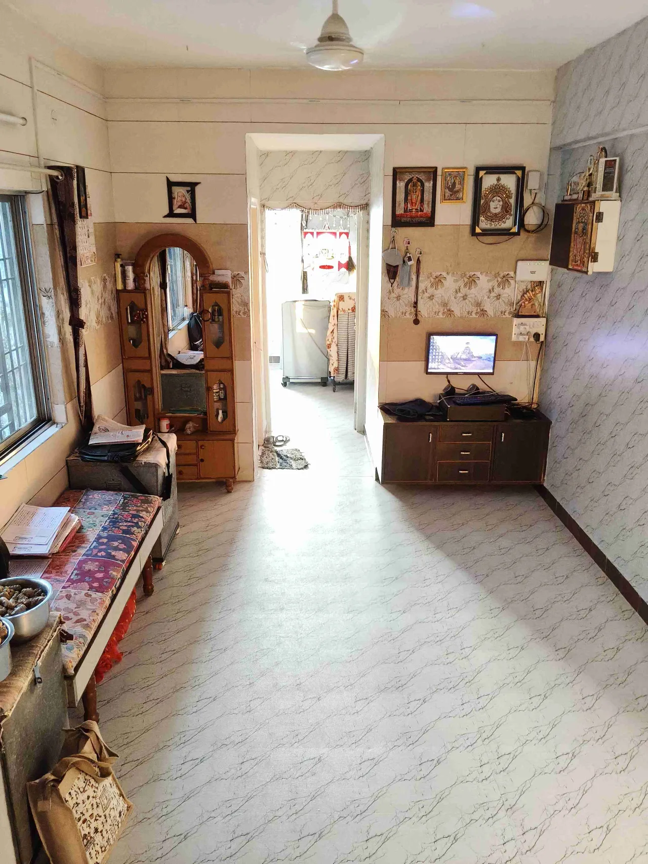 Urgent selling of this flat