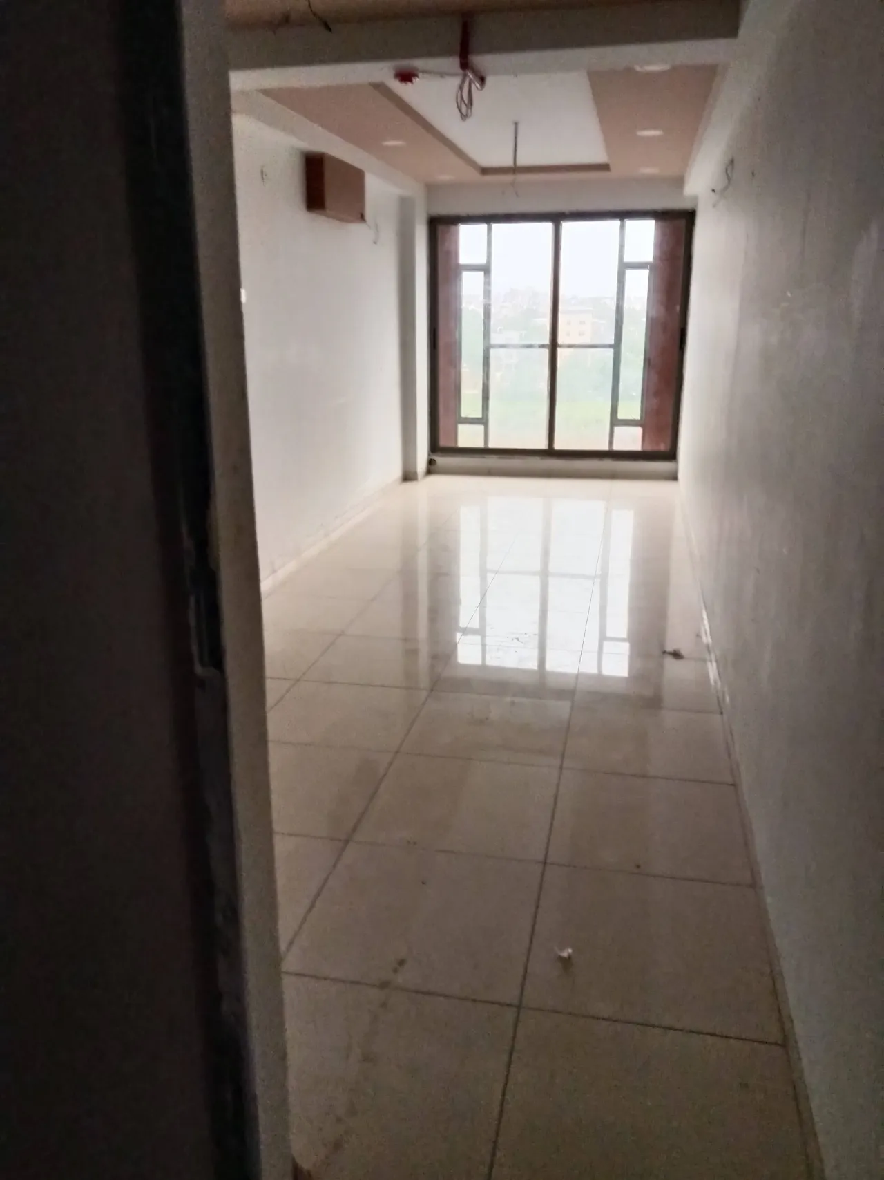 DWARIKA AMPAIR BILDING NEW PROPARTY 610 NO 6TH FLOR 265 SQ FEET CARPET ARIYA 2 LIFT 24X7 HORS END 1 CONFRNS HALL END TERES GAJIBO ODHER FASILITY AVAILEBLE OPEN RASTRIYA SCHOOLE BILDING DR YAGNIK ROAD RAJKOT