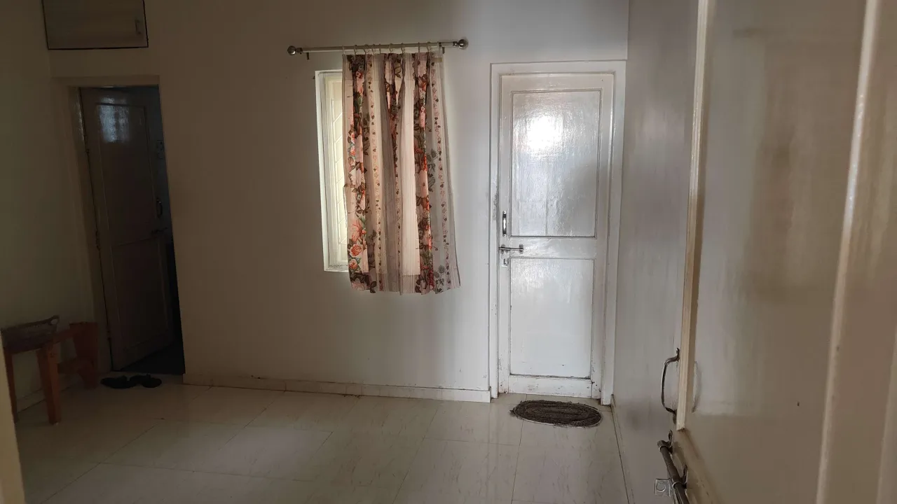 3BHK RAW HOUSE FOR SALE