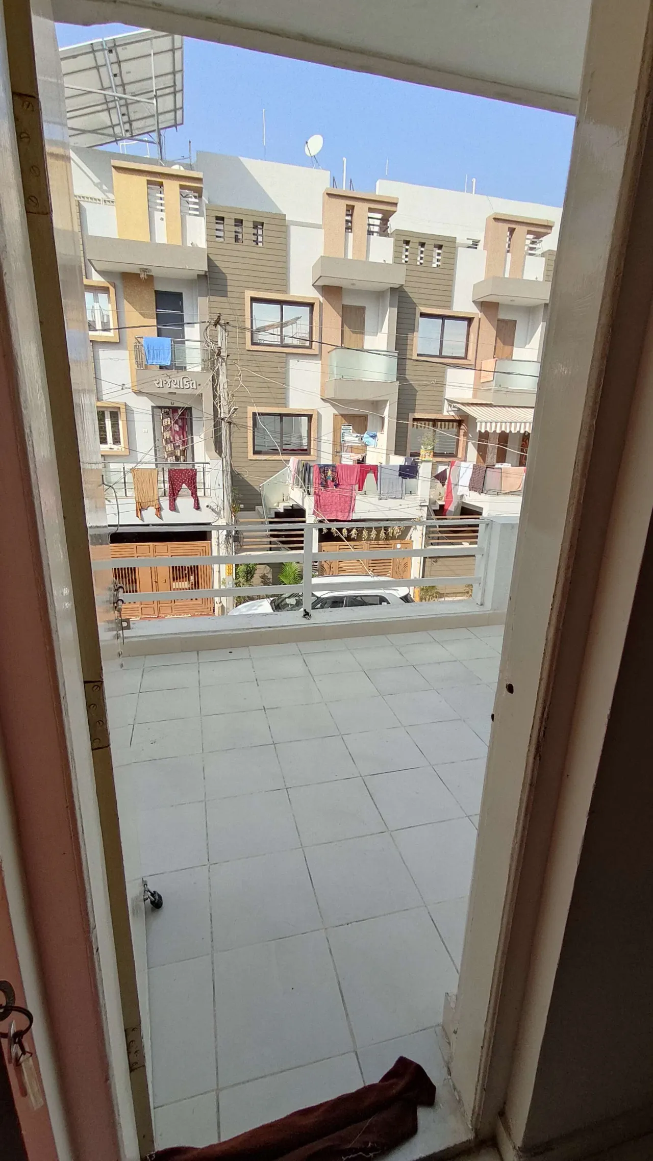 3BHK RAW HOUSE FOR SALE