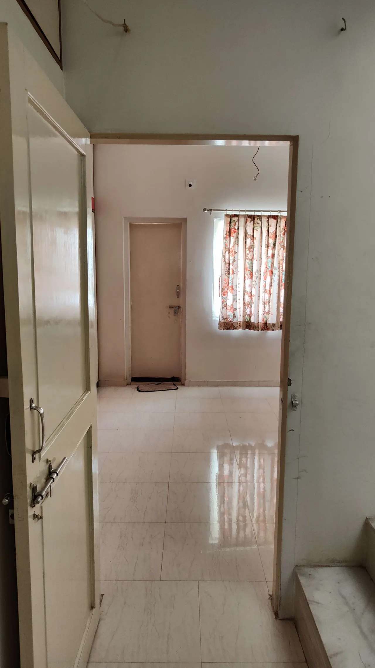 3BHK RAW HOUSE FOR SALE