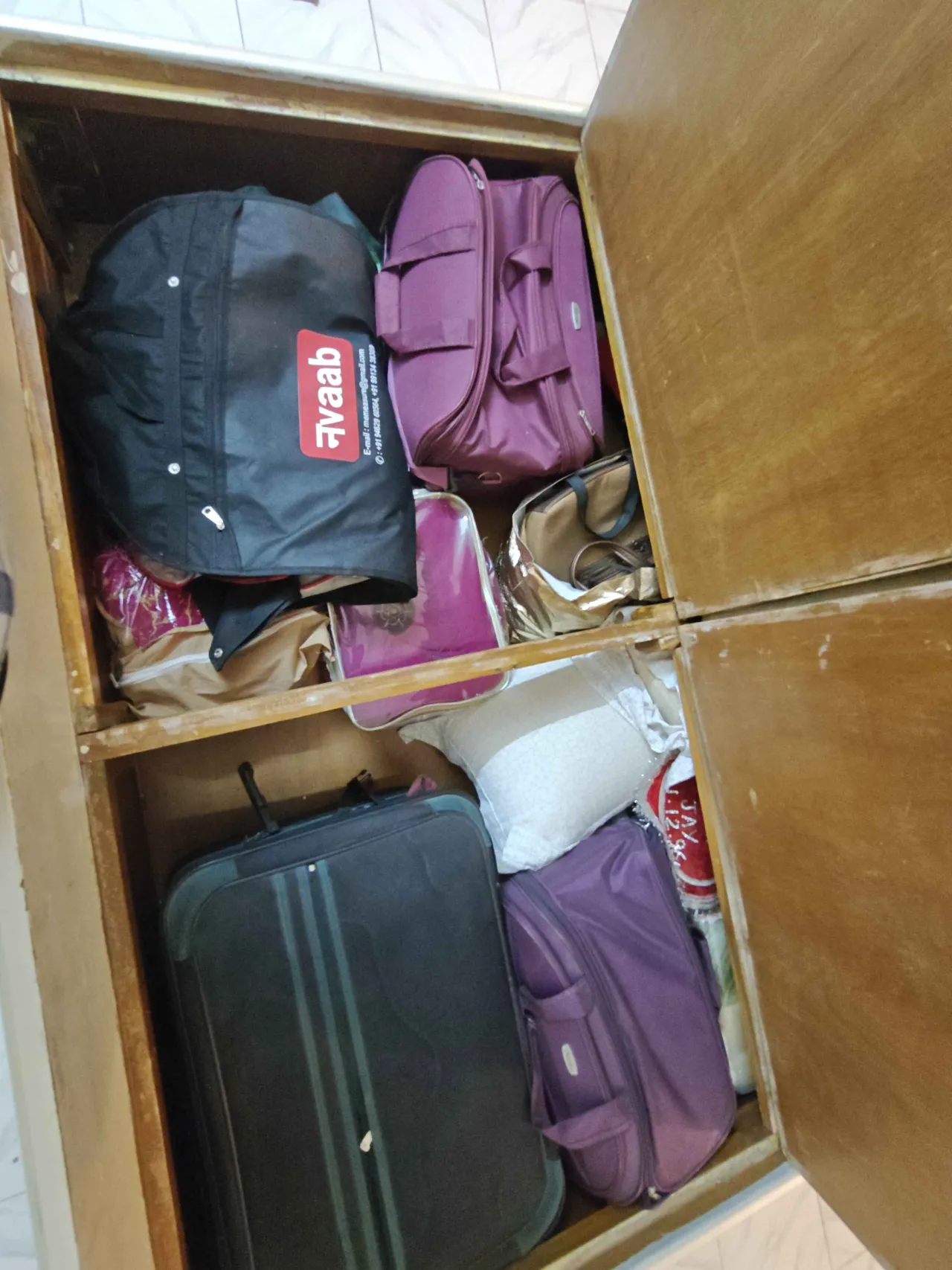 All house furniture for sell king size bed with storage, box style,,
