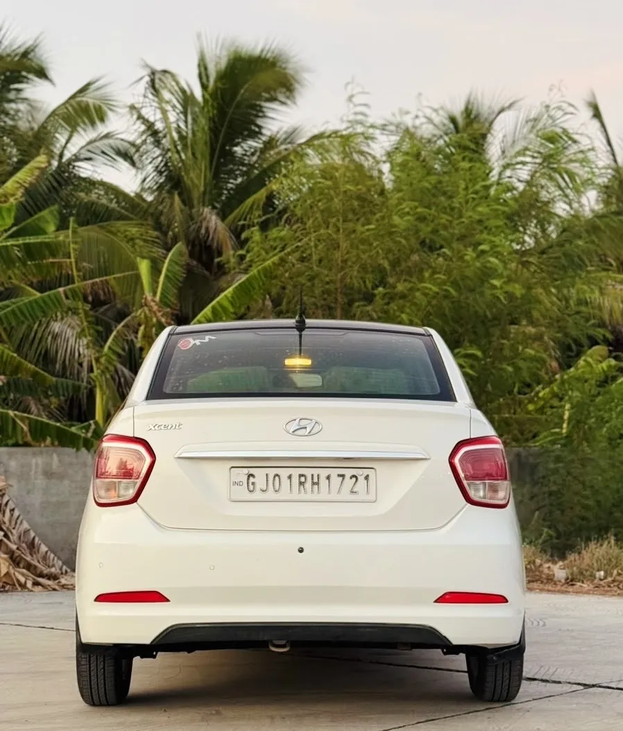 Xcent s Petrol