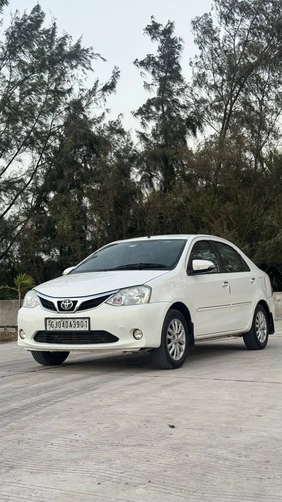TOYOTA ETIOS PETROL CNG JAMNAGAR