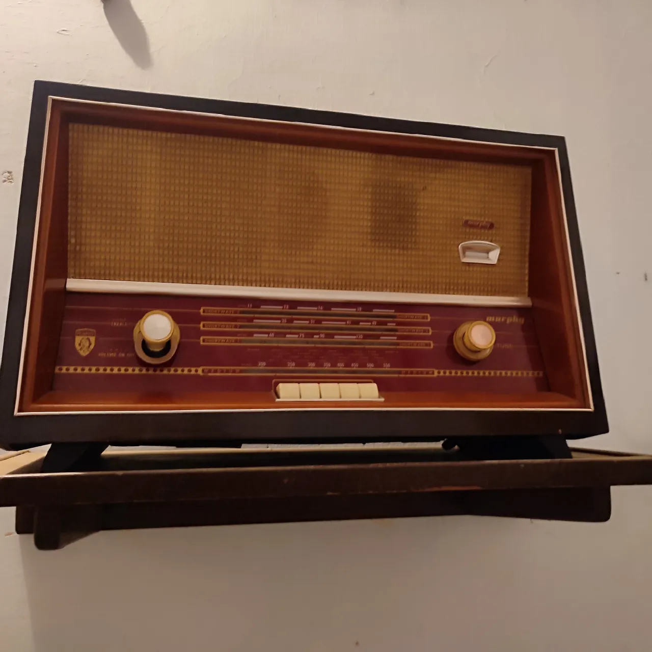 Antique Philips Radio
