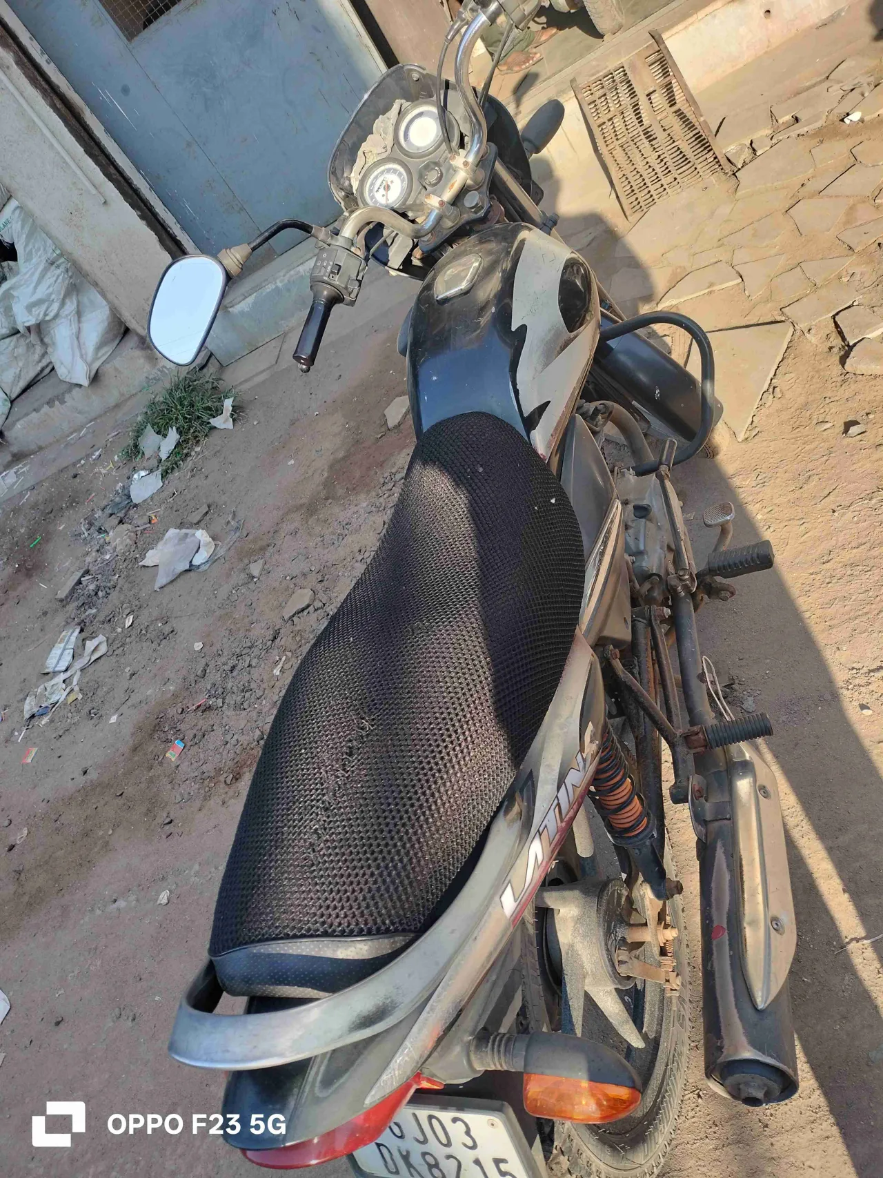 બજાજ પ્લેટીના ગુડ કન્ડિશન 9824572573