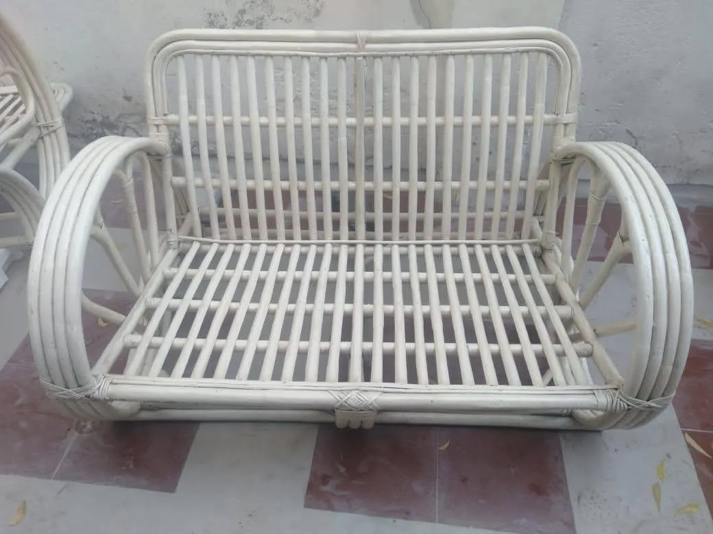 નેતરના ઓરીજનલ સોફા વેચવાના છે અમદાવાદ