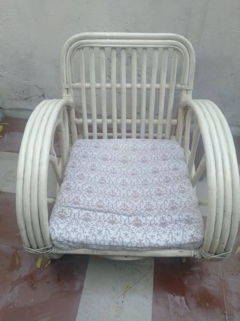 નેતરના ઓરીજનલ સોફા વેચવાના છે અમદાવાદ